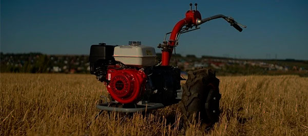 Подарки при покупке двигателей для мотоблоков