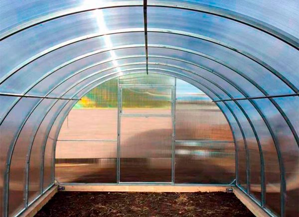 Теплица сверхпрочная